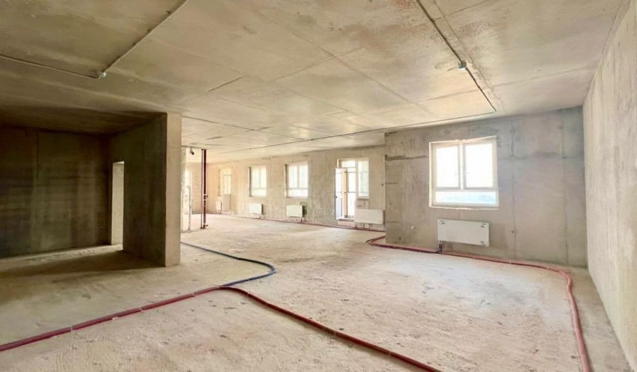 Продается просторная квартира площадью 171,4 м²